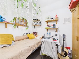 Bedroom 4- click for photo gallery